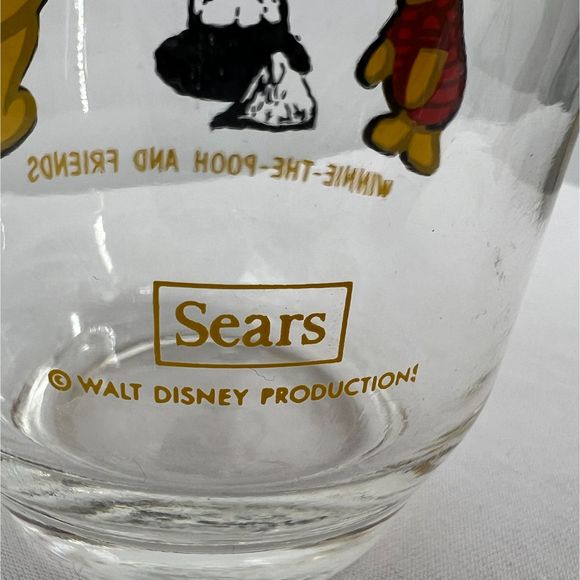 Sears Disney Glass 1970s Winnie the Pooh and Friends Tigger Eyeore dinking cup - Picture 7 of 8
